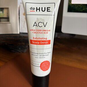 Brand new--dpHue Scalp Detox--4 oz.